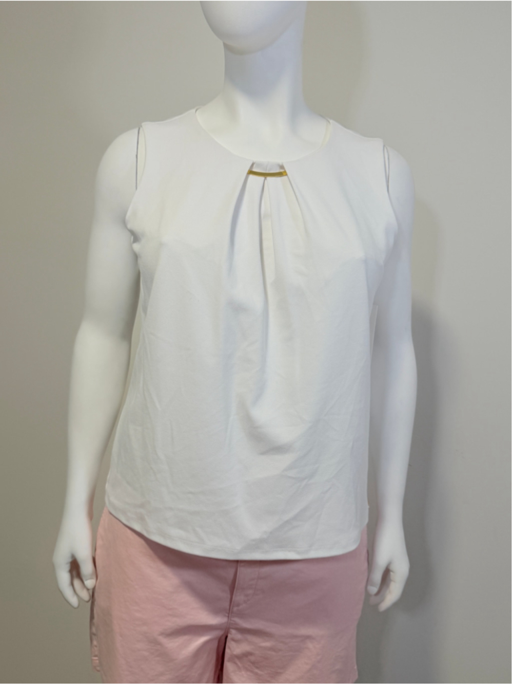 Calvin Klein Women's XL White Sleeveless Pleated Blouse w/ Gold Detail NWT - Picture 3 of 5